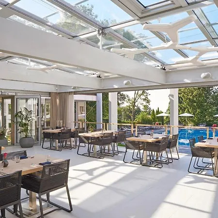 Normafa Hotel & Retreat 4*
