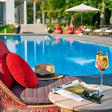 Hotel Normafa & Retreat