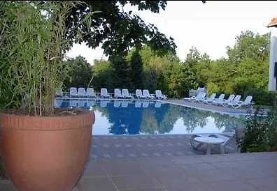 Normafa & Retreat 4*