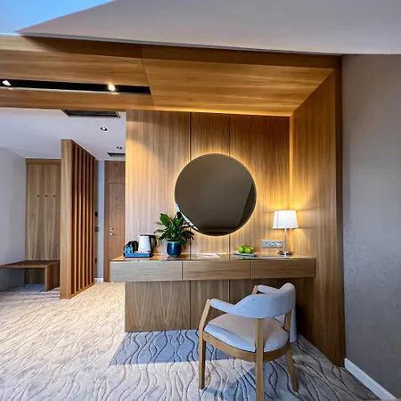 Normafa & Retreat Hotel