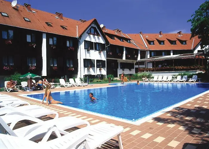 Normafa Отель 4*